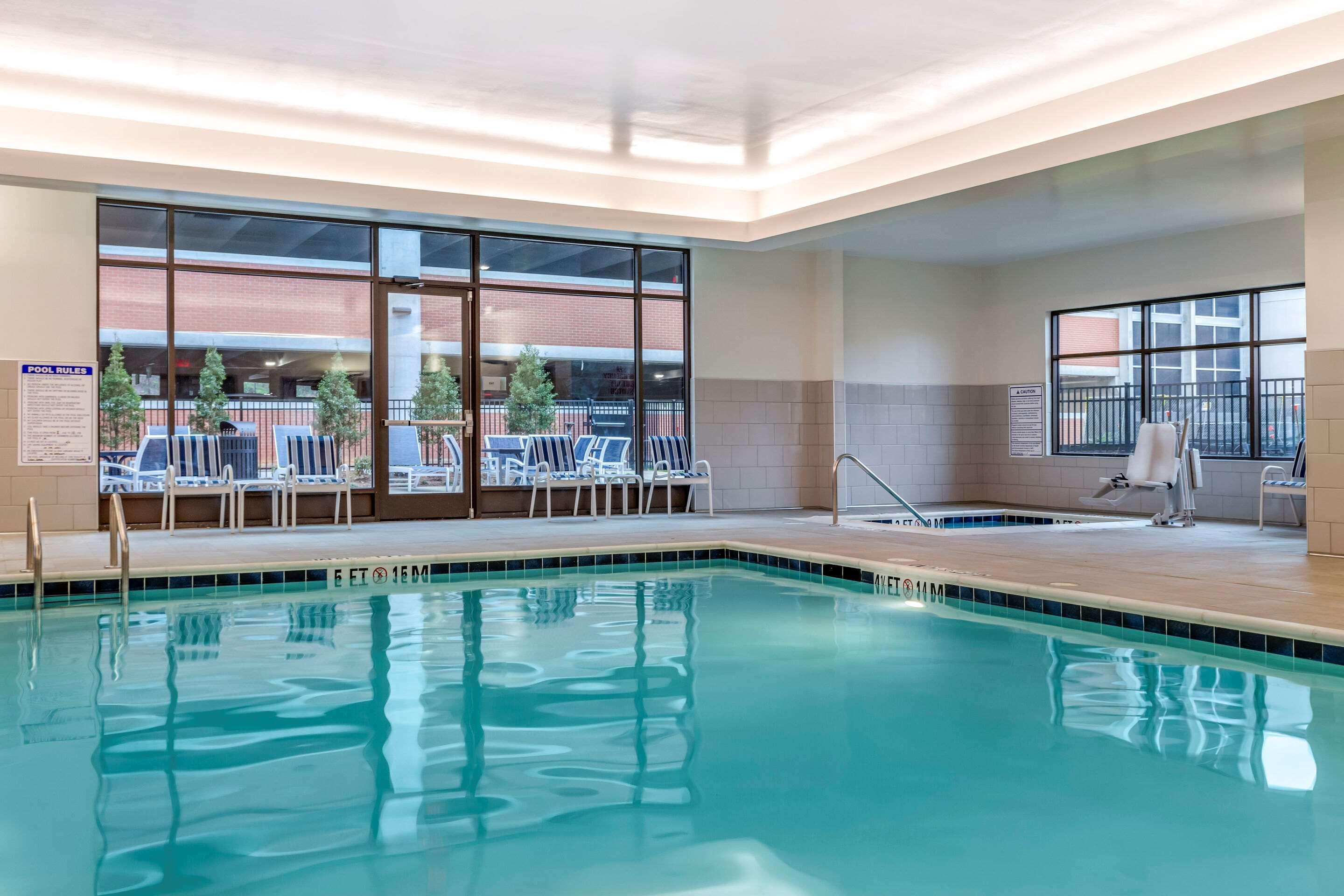 Cambria Hotel Rock Hill - University Center Exteriér fotografie
